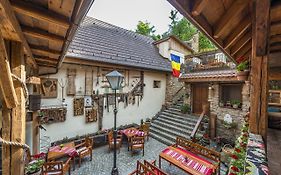 Casa Savri