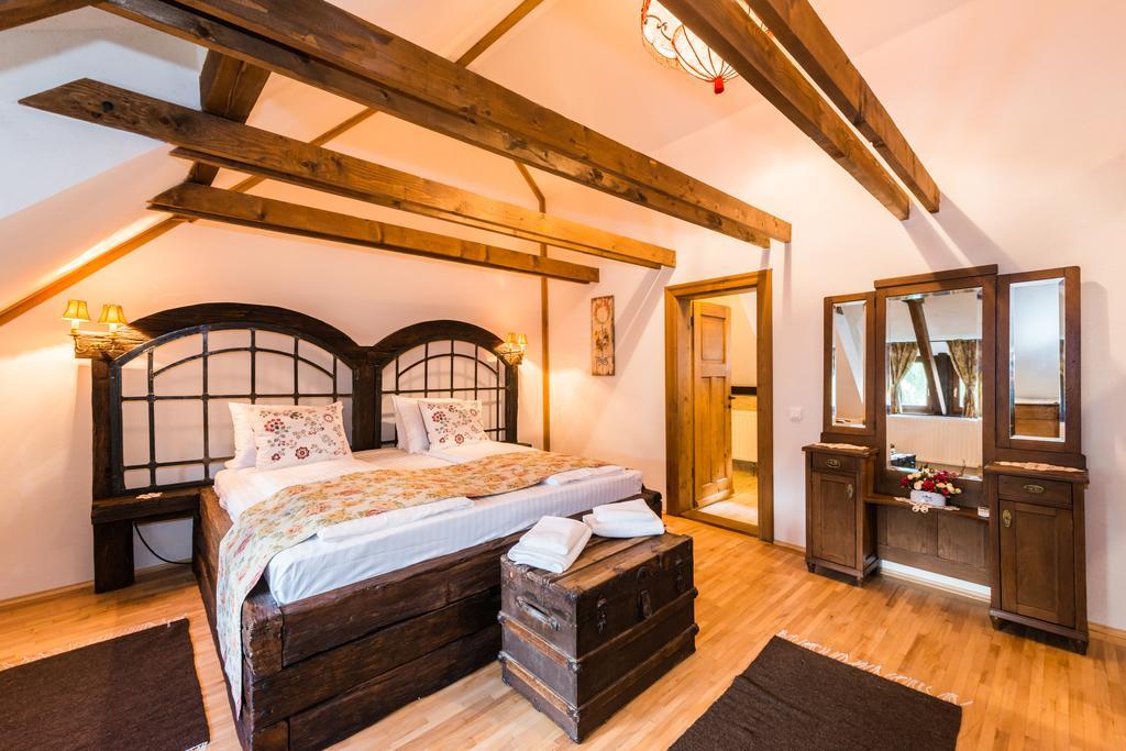Hotel Casa Savri à Sighişoara Extérieur photo
