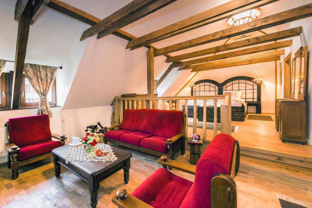 Hotel Casa Savri à Sighişoara Extérieur photo