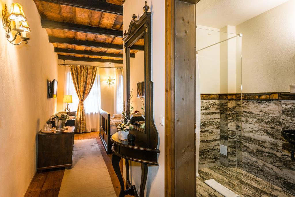 Hotel Casa Savri à Sighişoara Extérieur photo