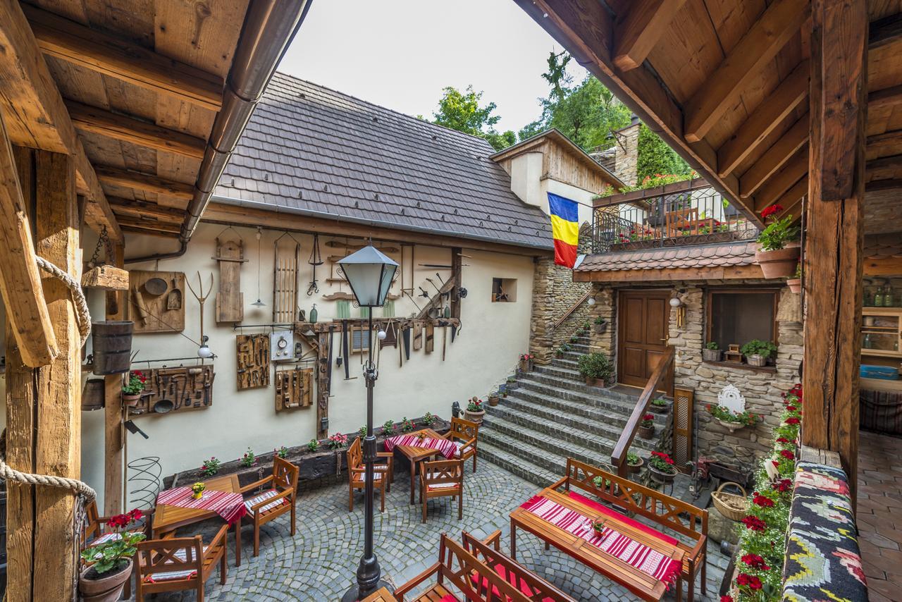 Hotel Casa Savri à Sighişoara Extérieur photo